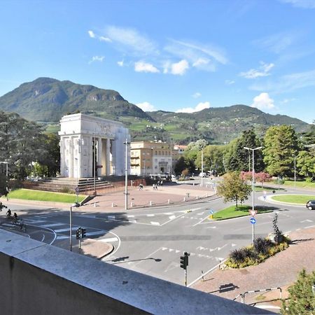 Viktory Rooms Bolzano Bagian luar foto